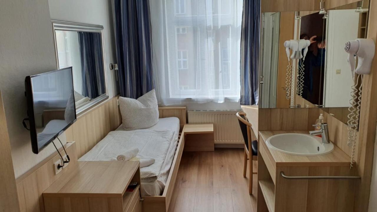Bornholmer Hof Im Prenzlauer Berg Berlin Luaran gambar