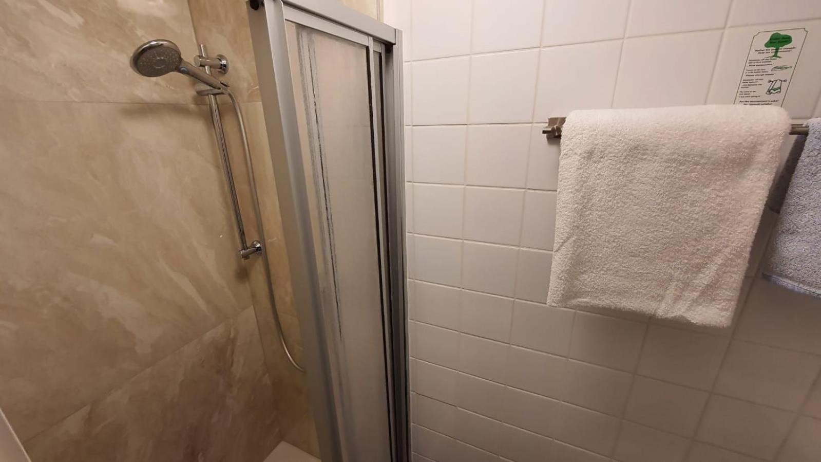 Bornholmer Hof Im Prenzlauer Berg Berlin Bilik gambar